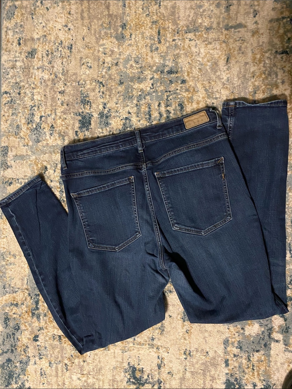 Express Dark Wash Women’s Jeans - Slim Fit